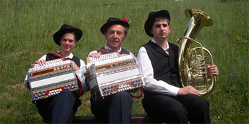 Folklorno društvo Ivan Laharnar - Planota | Glasbeniki